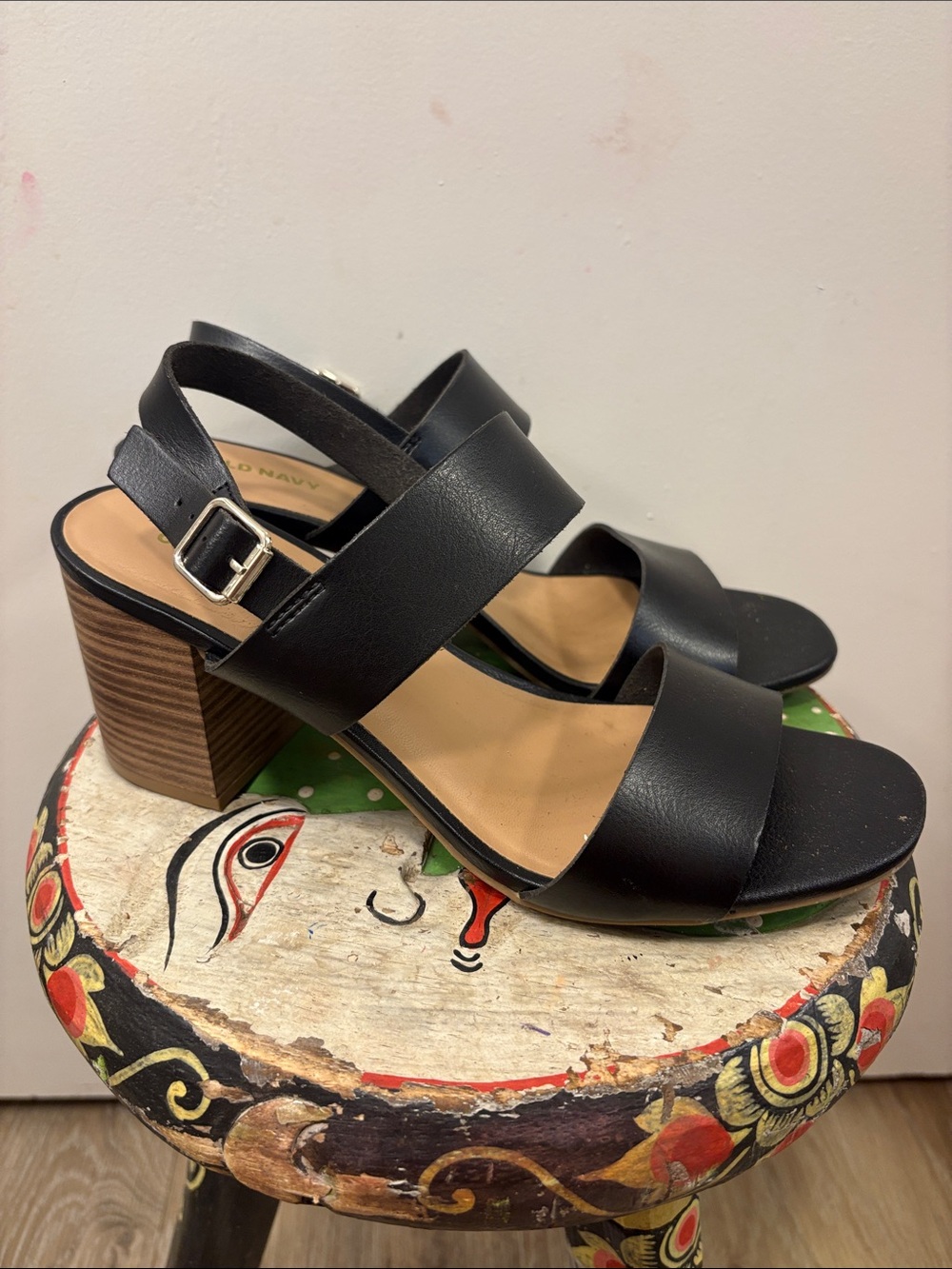 Old Navy Black Strappy Block Heel Sandals